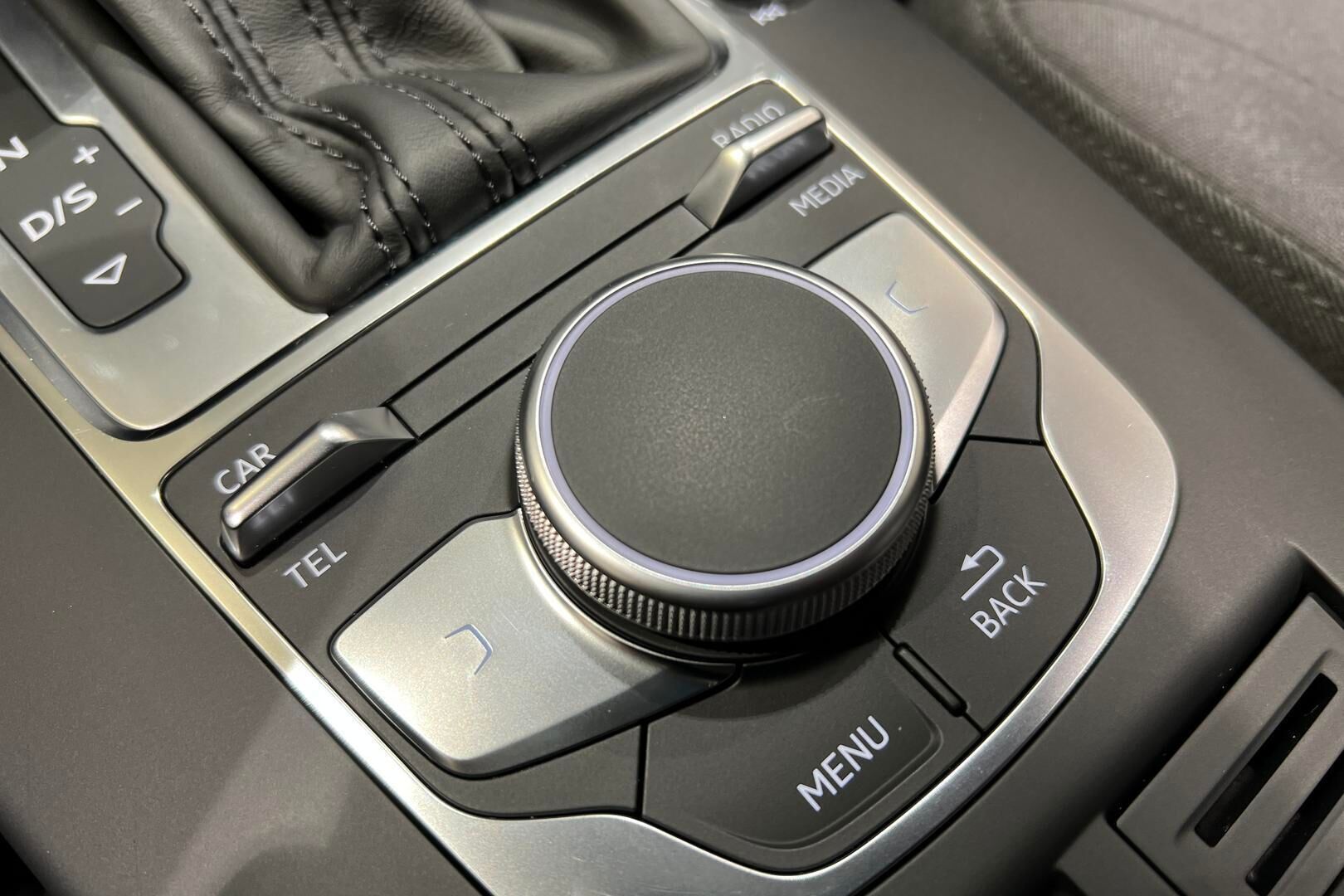 Audi A3 iso kuva 20