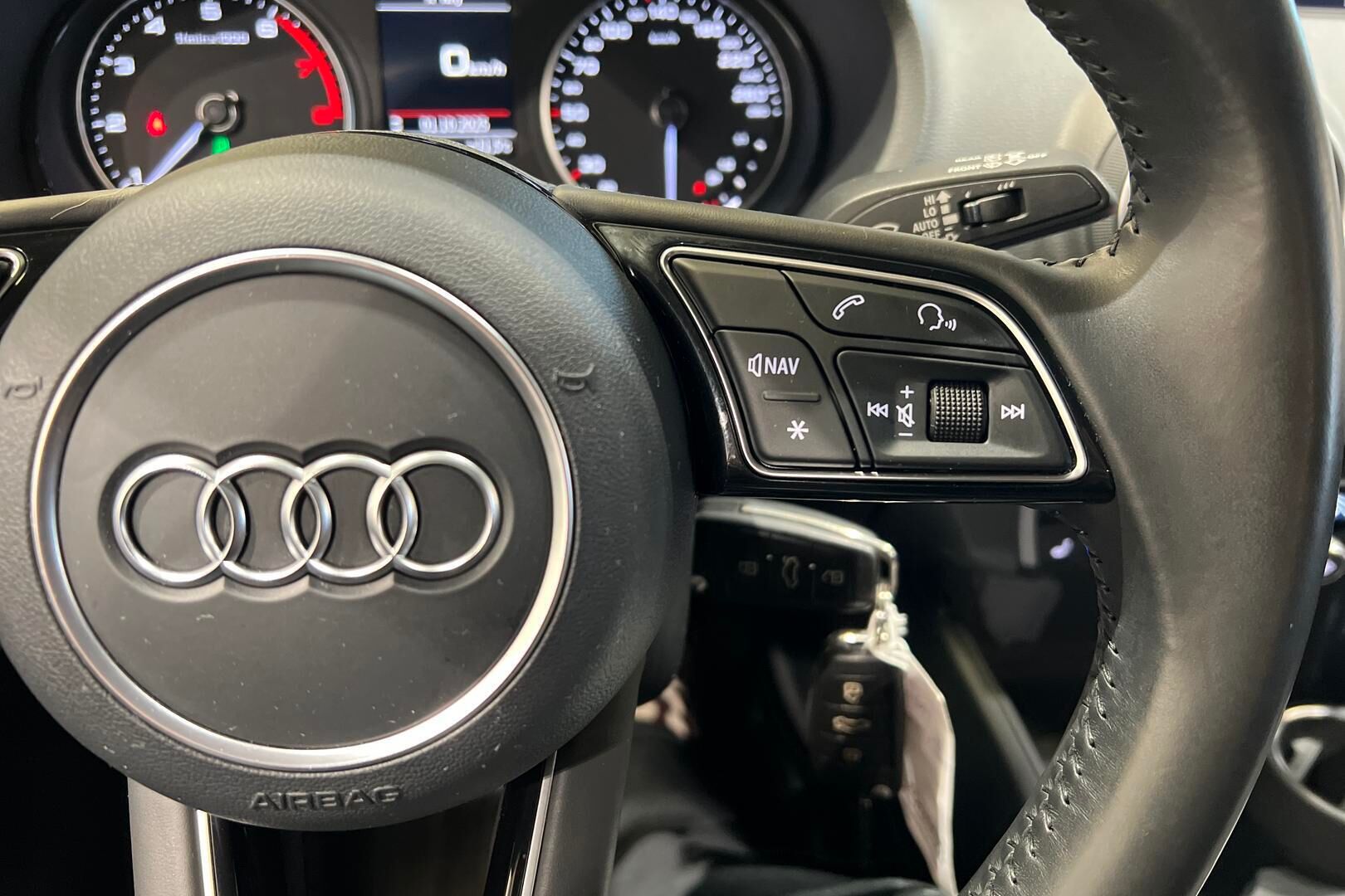 Audi A3 iso kuva 22