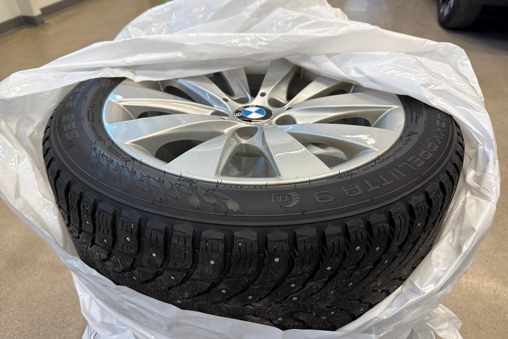 BMW 3-sarja iso kuva 15