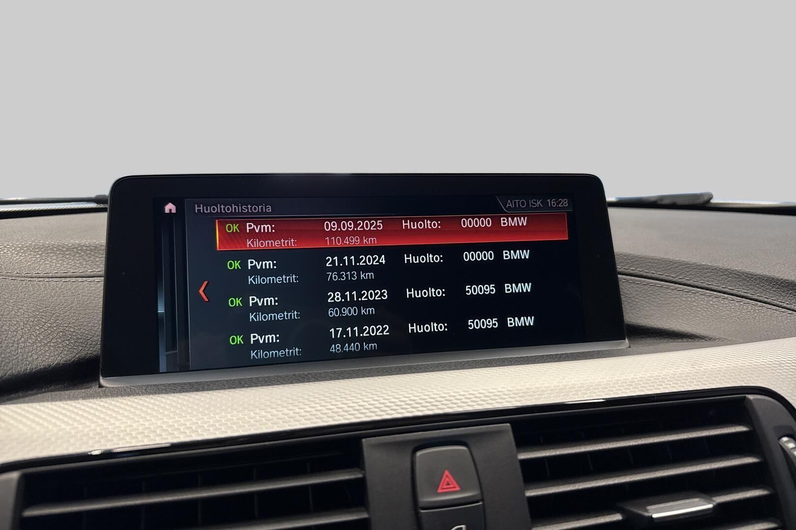 BMW 3-sarja iso kuva 24