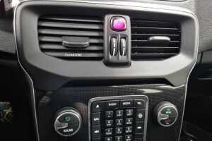 Volvo V40 esikatselu 22