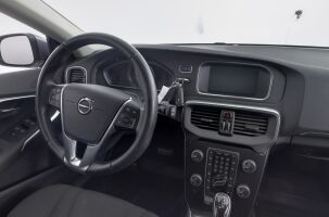 Volvo V40 esikatselu 2