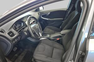 Volvo V40 esikatselu 8