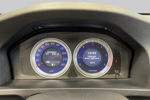 Volvo V60 esikatselu 14