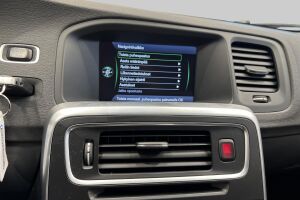 Volvo V60 esikatselu 17