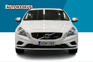 Volvo V60 esikatselu 2