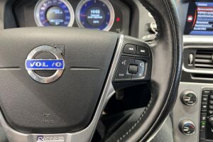 Volvo V60 esikatselu 25