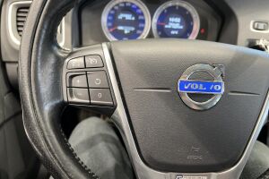 Volvo V60 esikatselu 26
