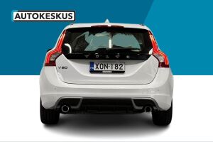 Volvo V60 esikatselu 6