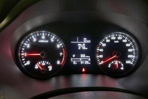 Kia Stonic esikatselu 28