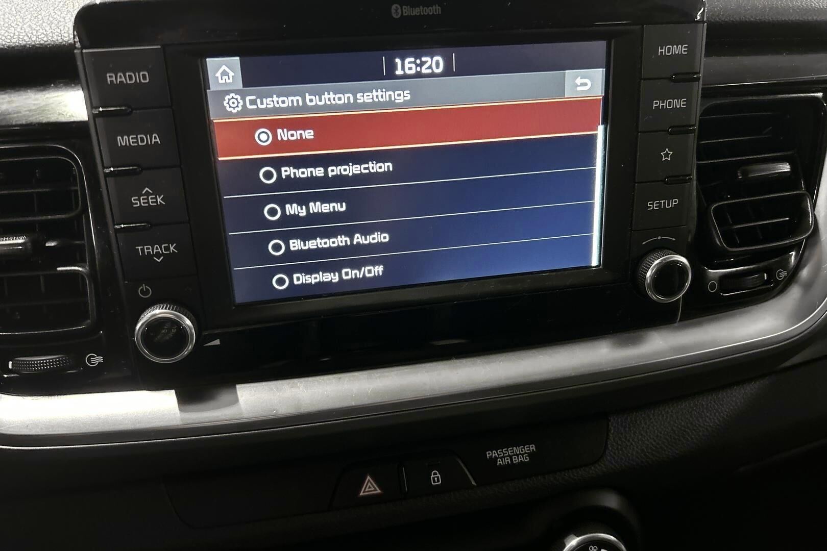 Kia Stonic iso kuva 30
