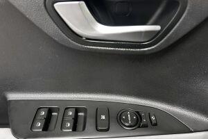 Kia Stonic esikatselu 17