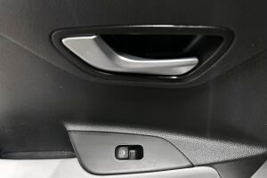 Kia Stonic esikatselu 18