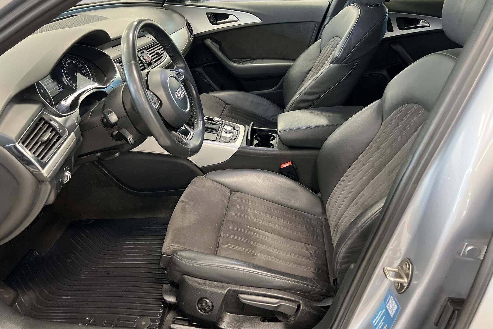 Audi A6 iso kuva 9