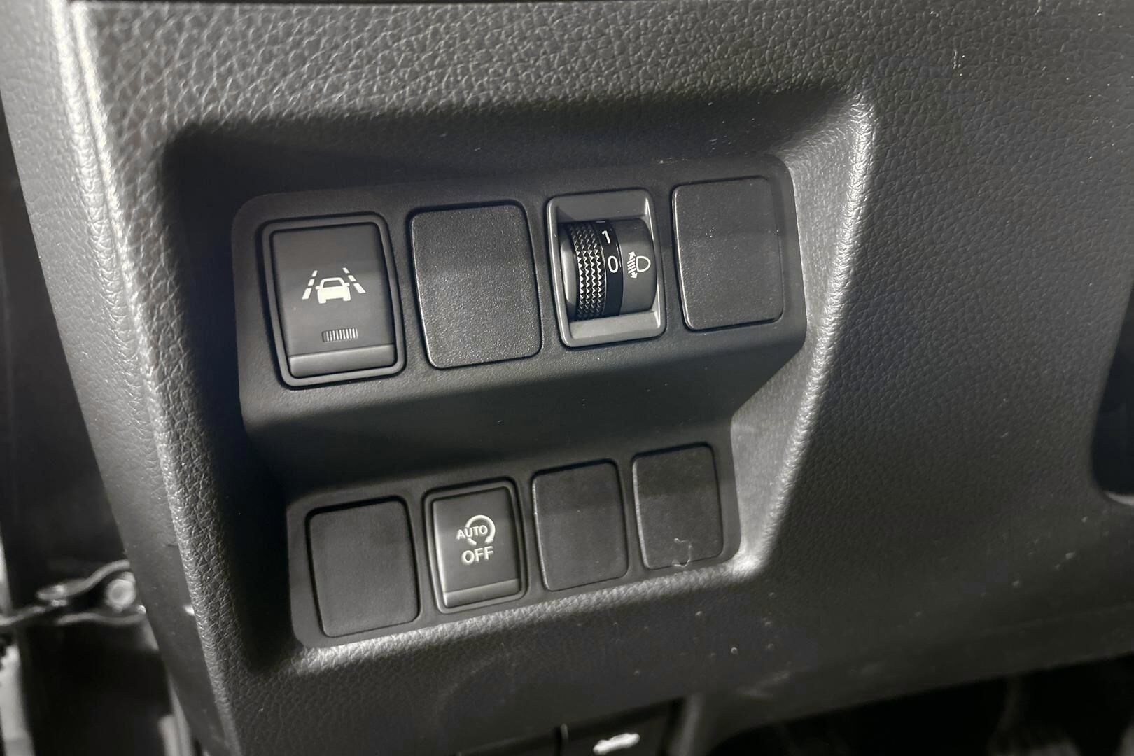 Nissan Qashqai iso kuva 21