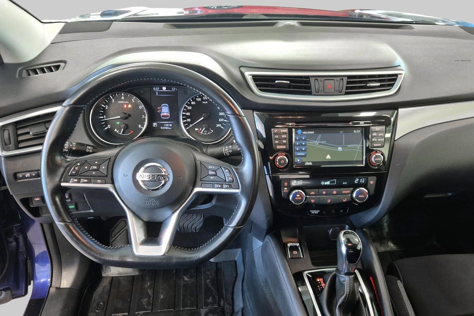 Nissan Qashqai iso kuva 24
