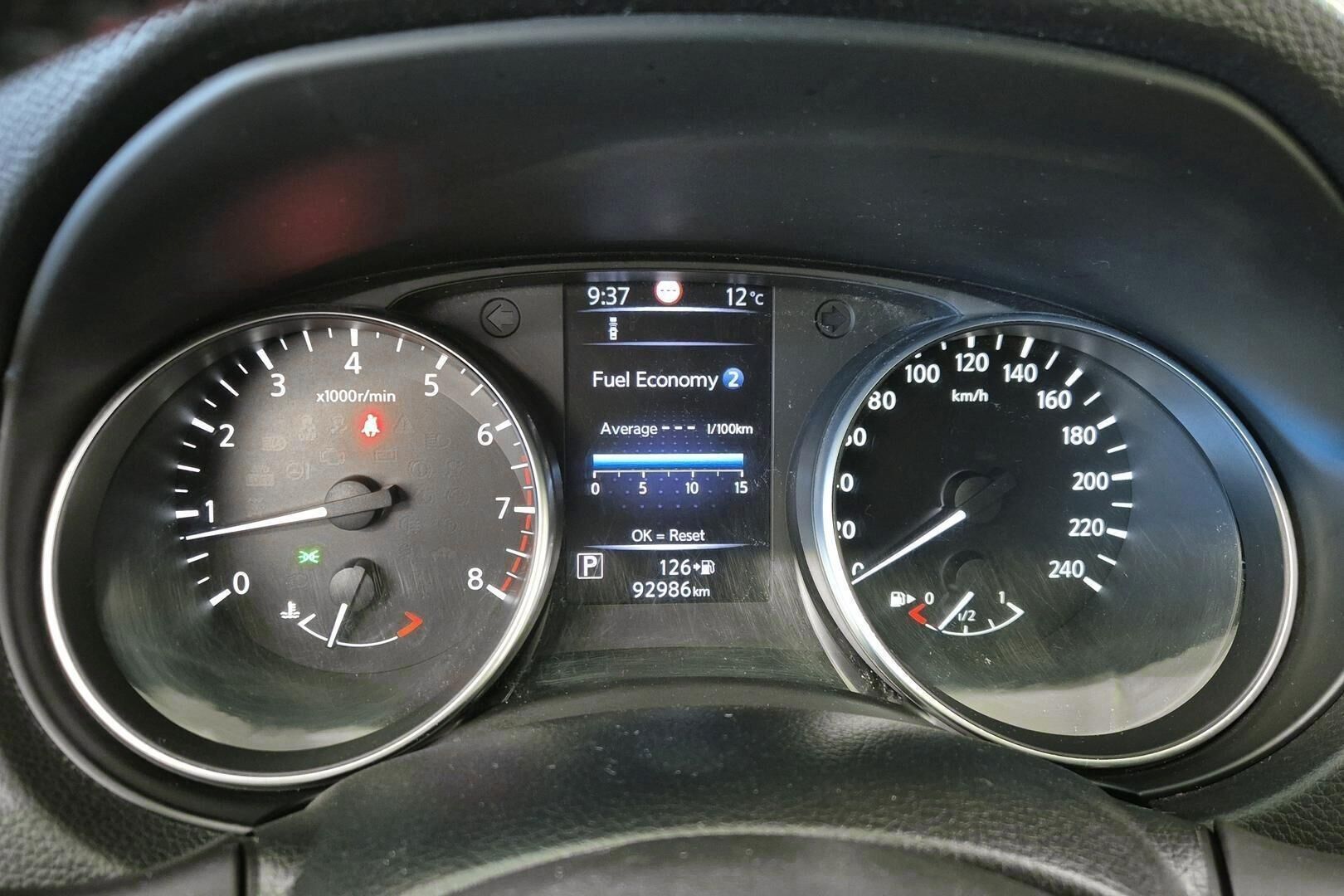 Nissan Qashqai iso kuva 25