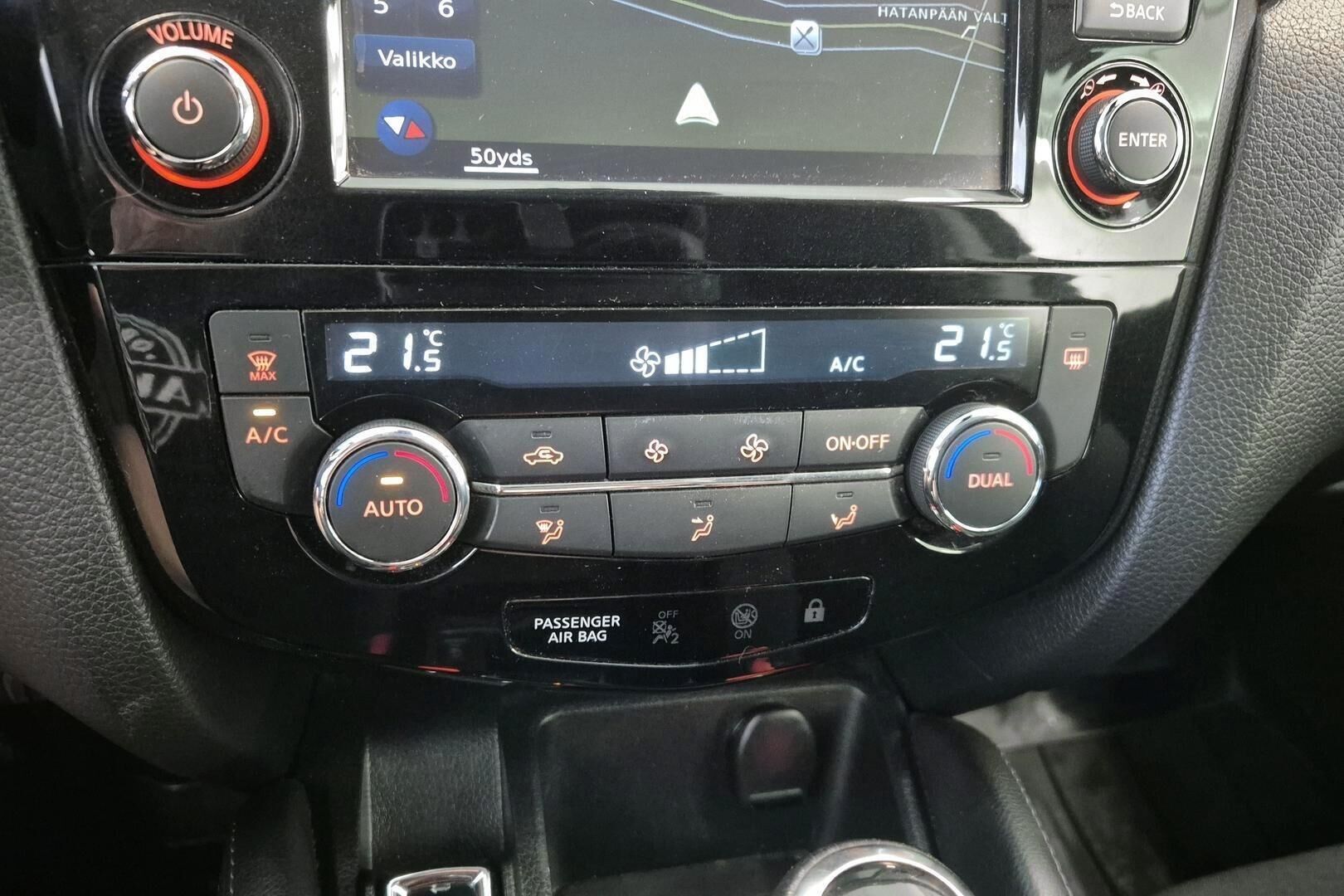 Nissan Qashqai iso kuva 14