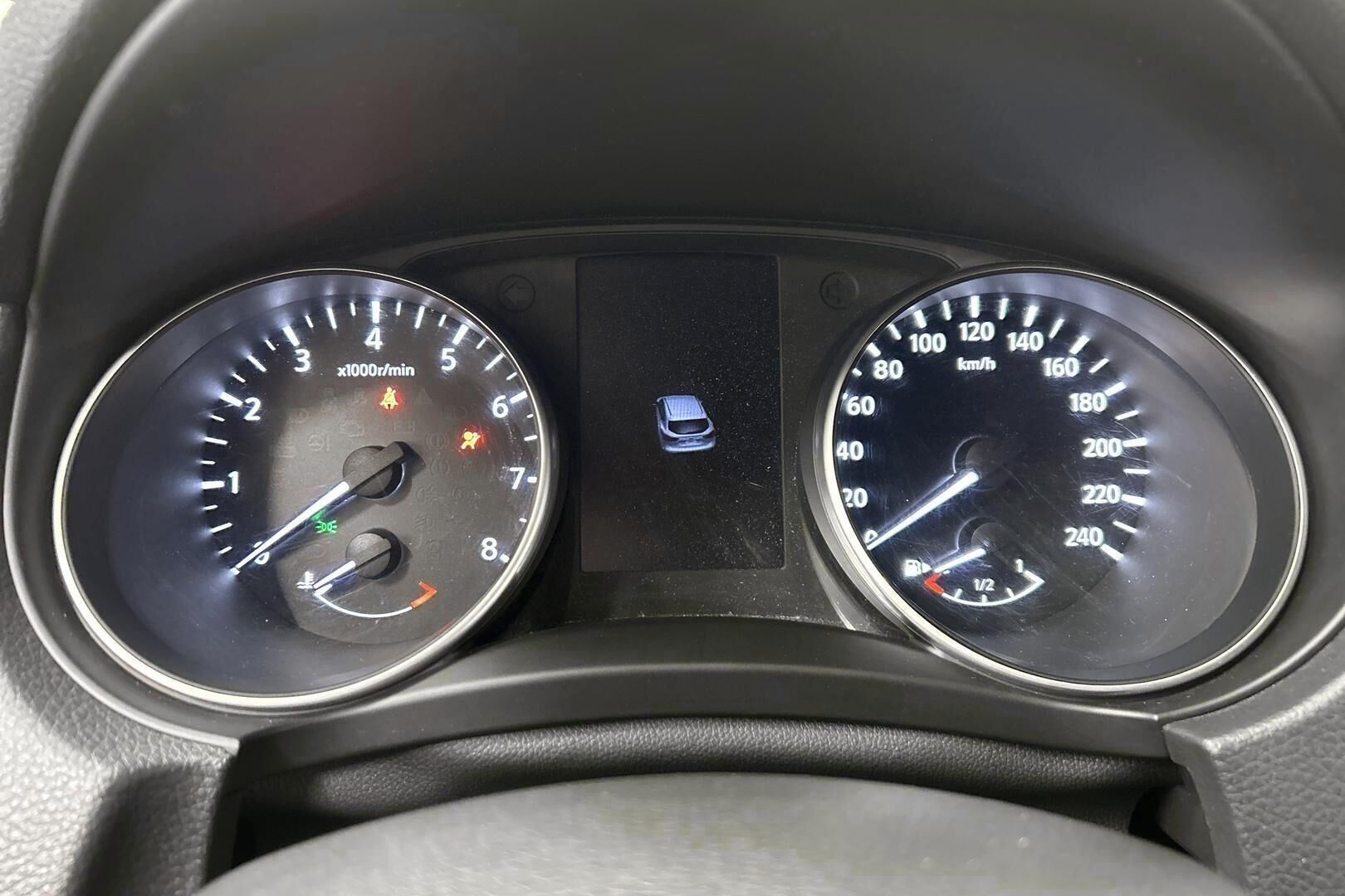 Nissan Qashqai iso kuva 22