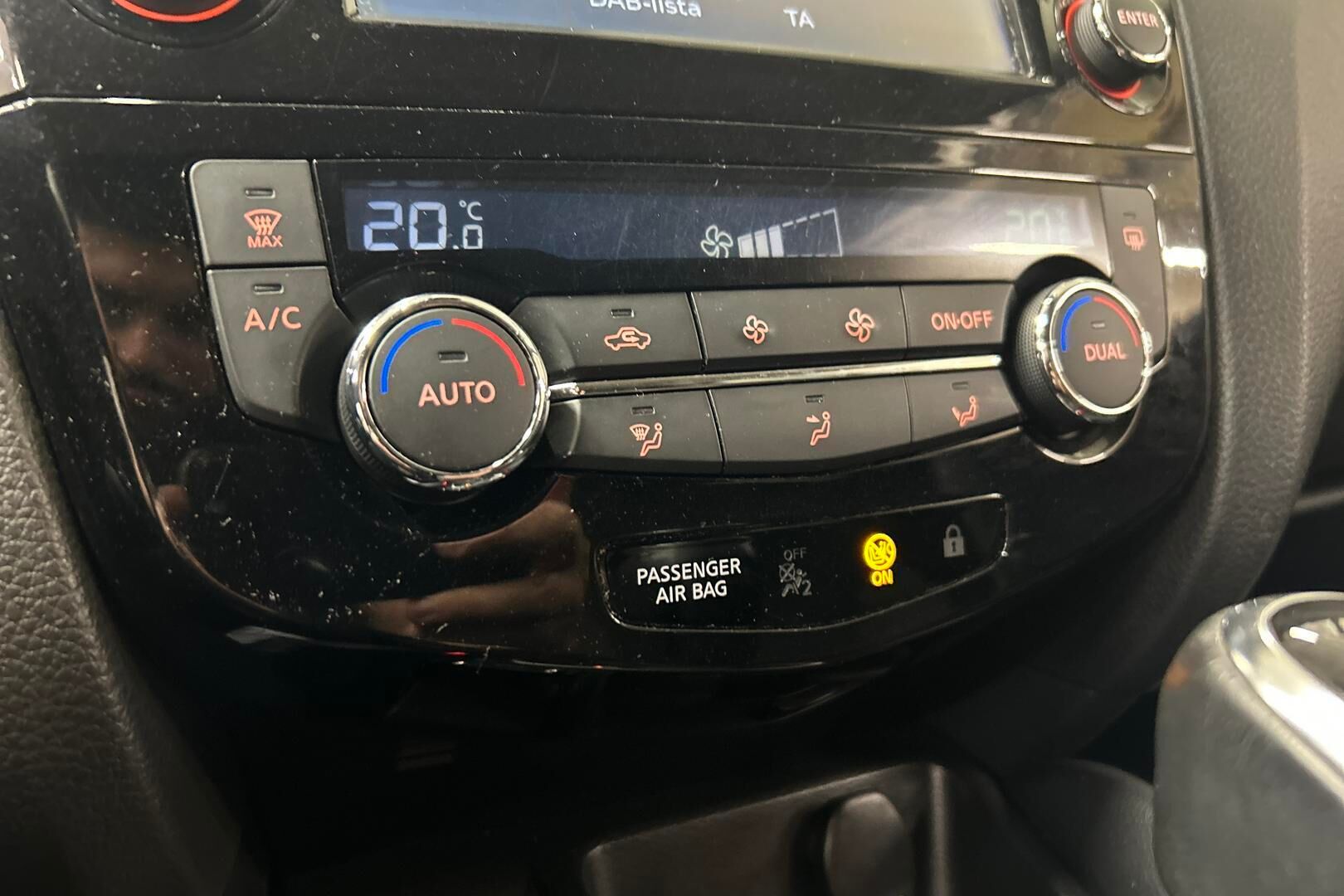 Nissan Qashqai iso kuva 23