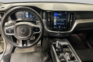Volvo XC60 esikatselu 10