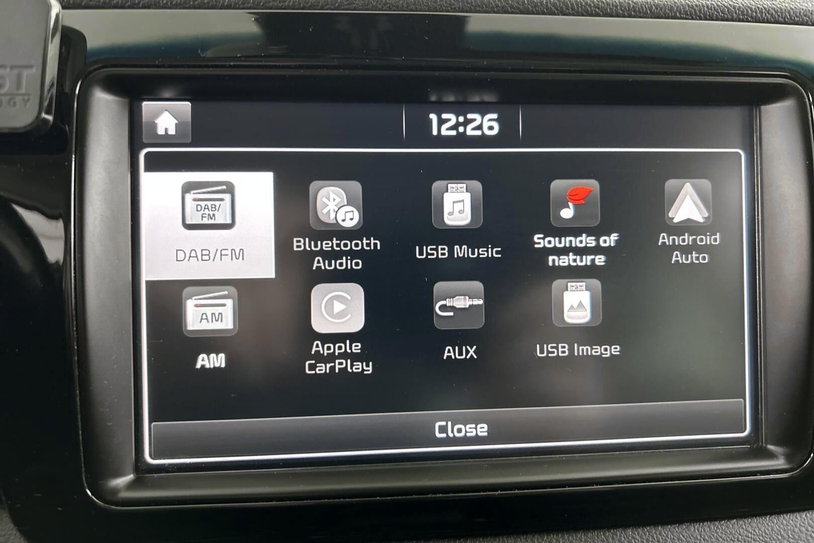 Kia Niro iso kuva 17