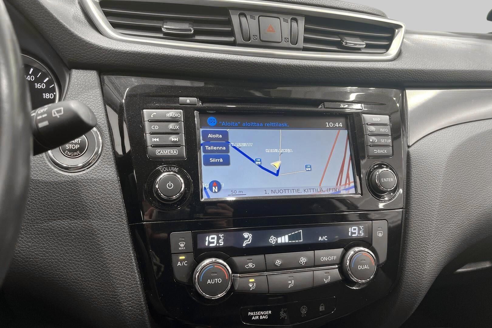 Nissan Qashqai iso kuva 15