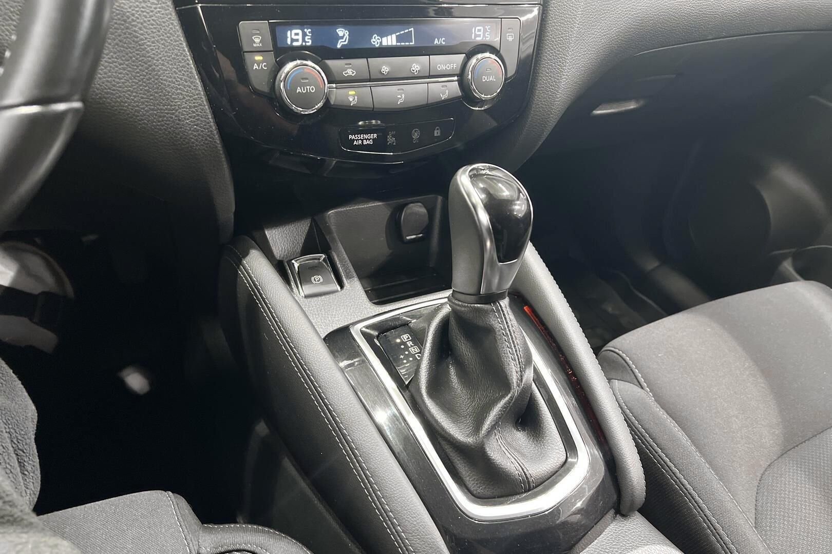 Nissan Qashqai iso kuva 26