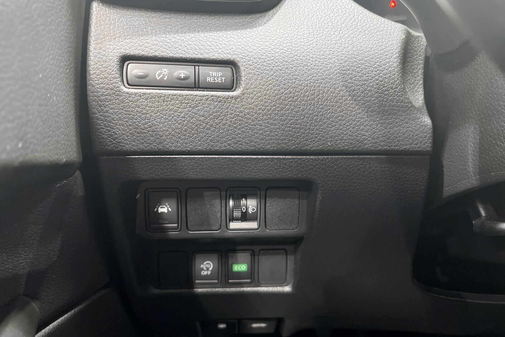 Nissan Qashqai iso kuva 27
