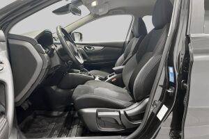 Nissan Qashqai esikatselu 8
