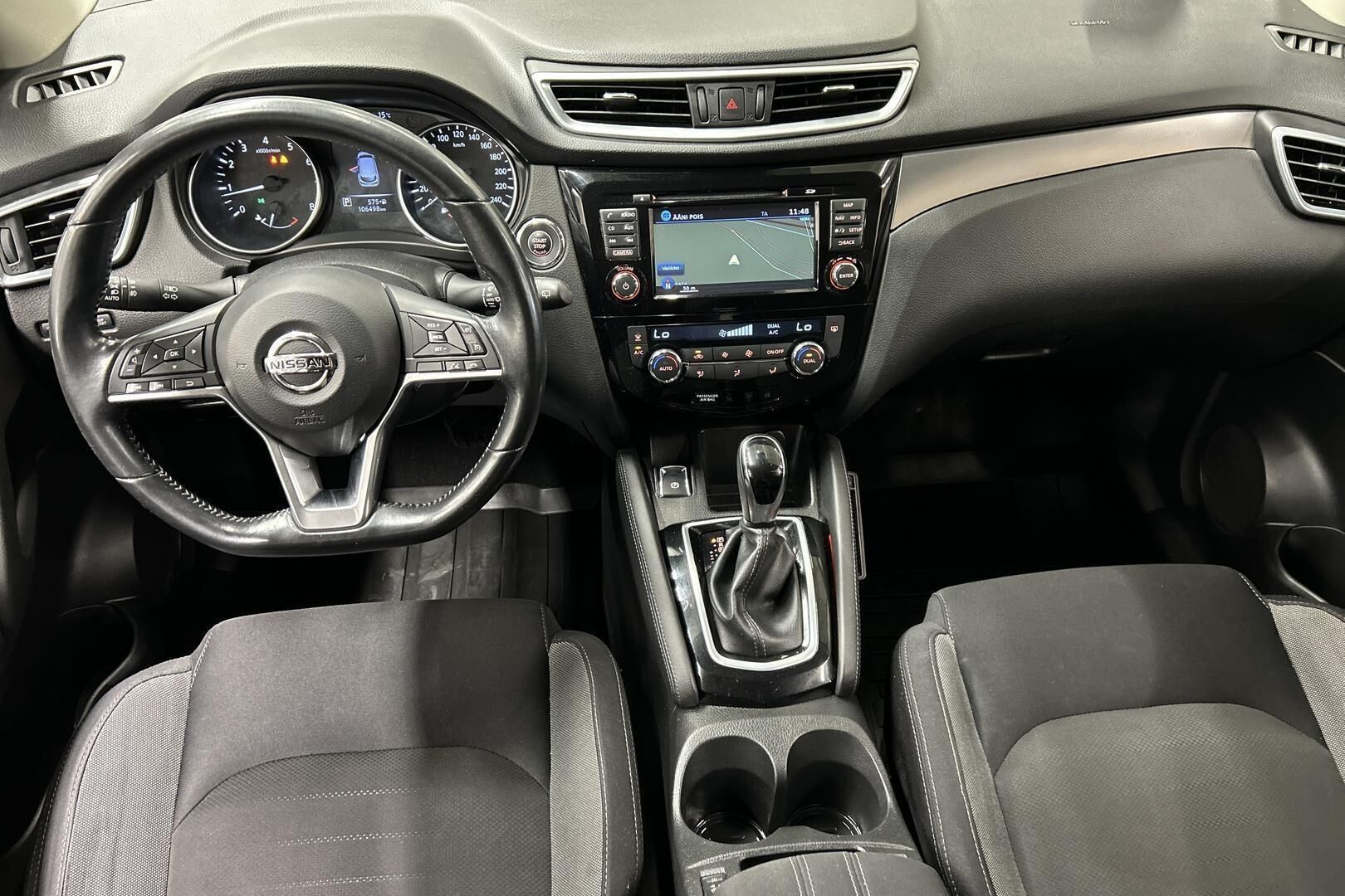 Nissan Qashqai iso kuva 10
