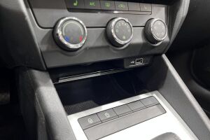 Skoda Octavia esikatselu 18