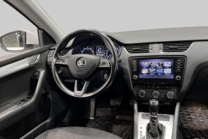 Skoda Octavia esikatselu 30