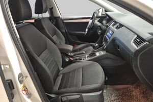 Skoda Octavia esikatselu 4