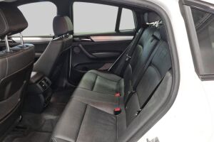BMW X4 esikatselu 10