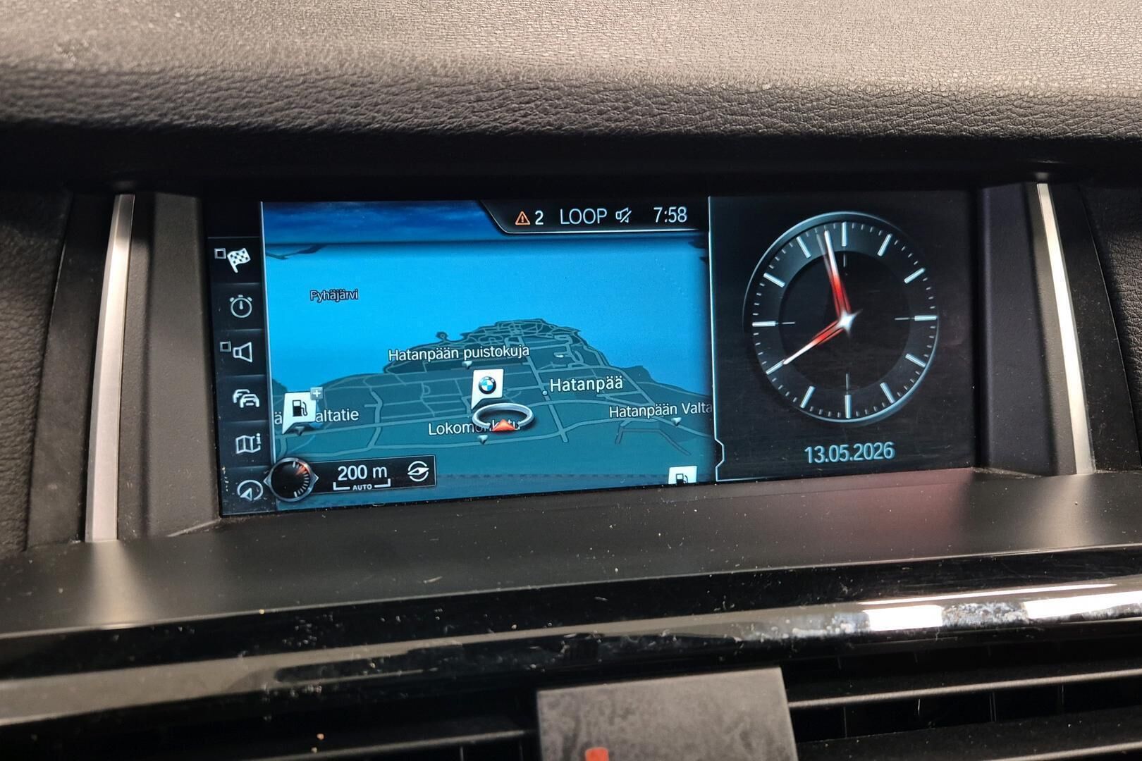BMW X4 iso kuva 24