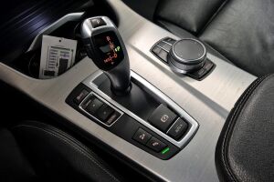 BMW X4 esikatselu 16