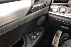 BMW X4 esikatselu 19