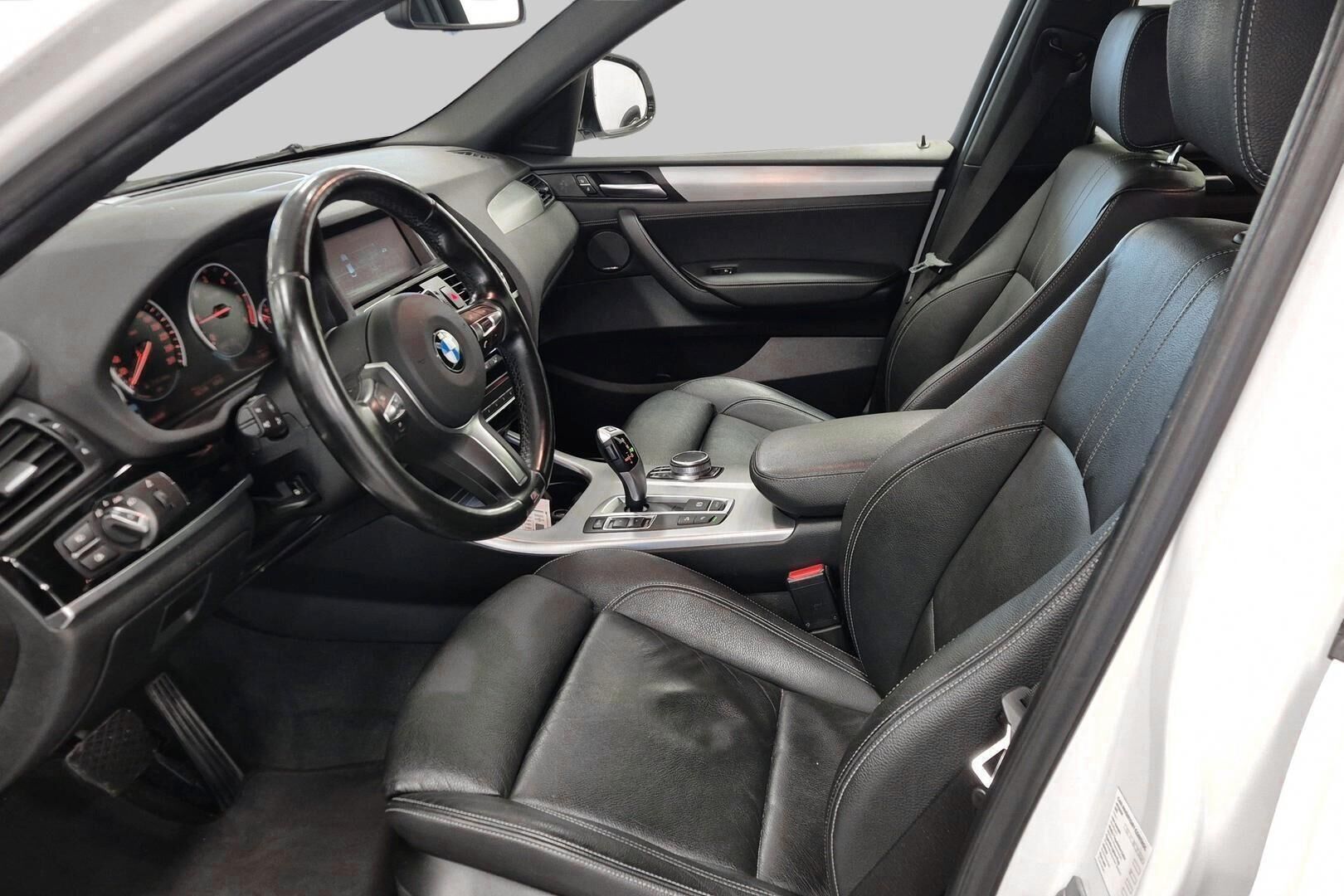 BMW X4 iso kuva 9