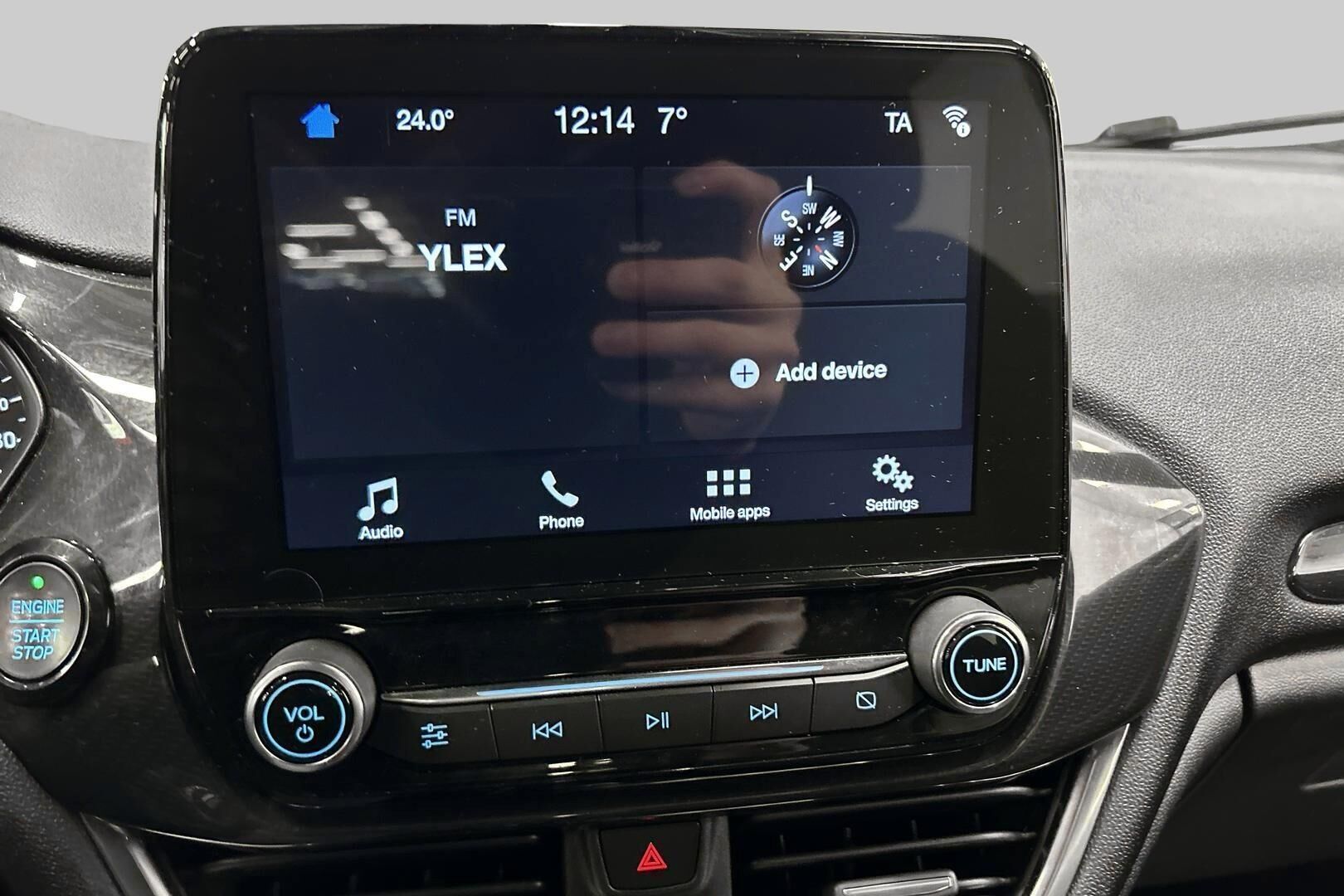 Ford Fiesta iso kuva 13