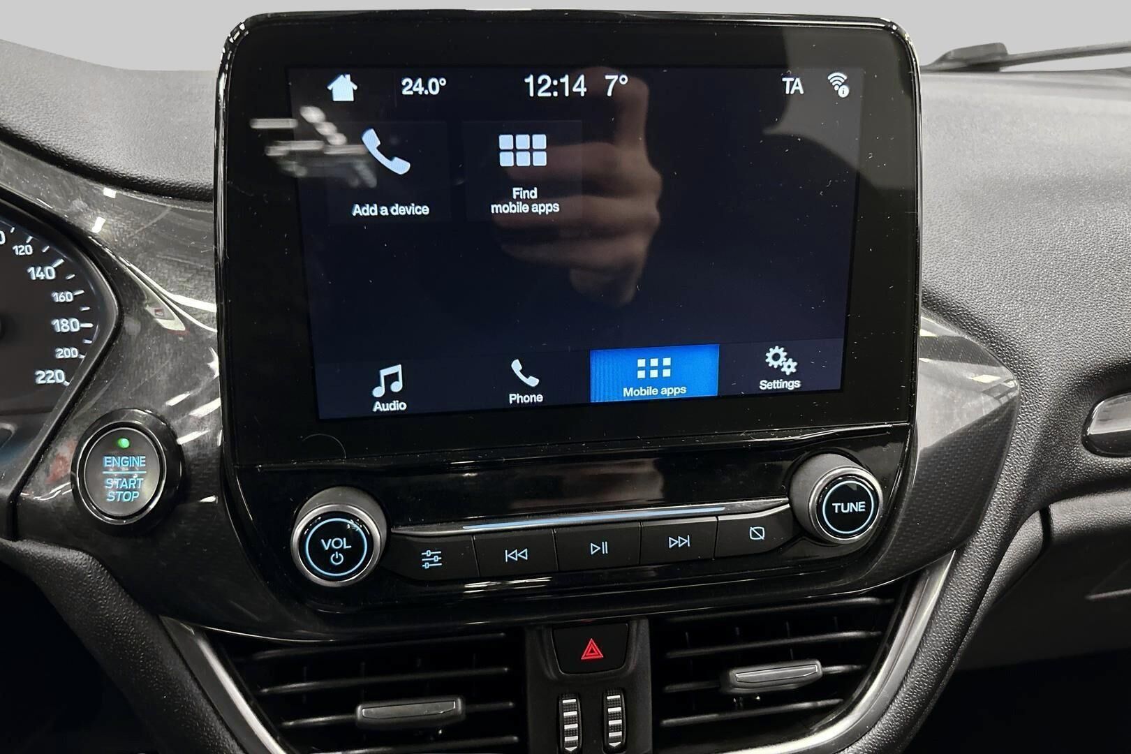 Ford Fiesta iso kuva 14