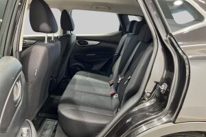 Nissan Qashqai esikatselu 10
