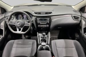Nissan Qashqai esikatselu 11
