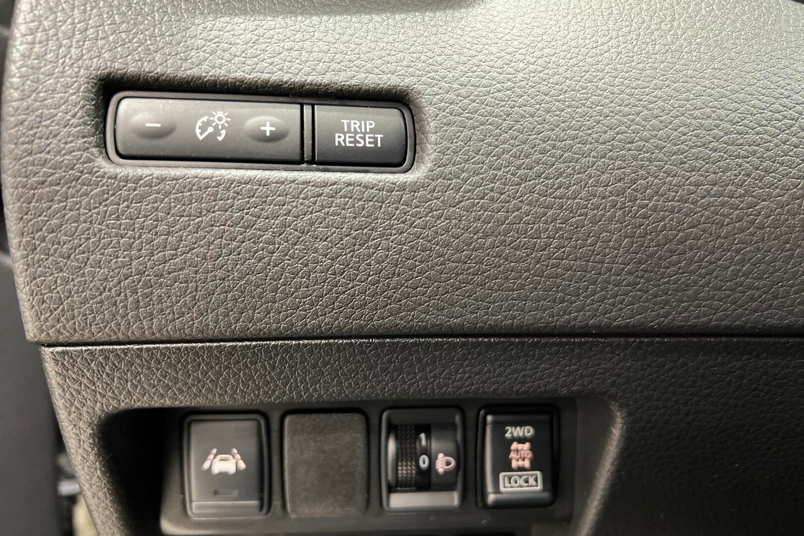 Nissan Qashqai iso kuva 22