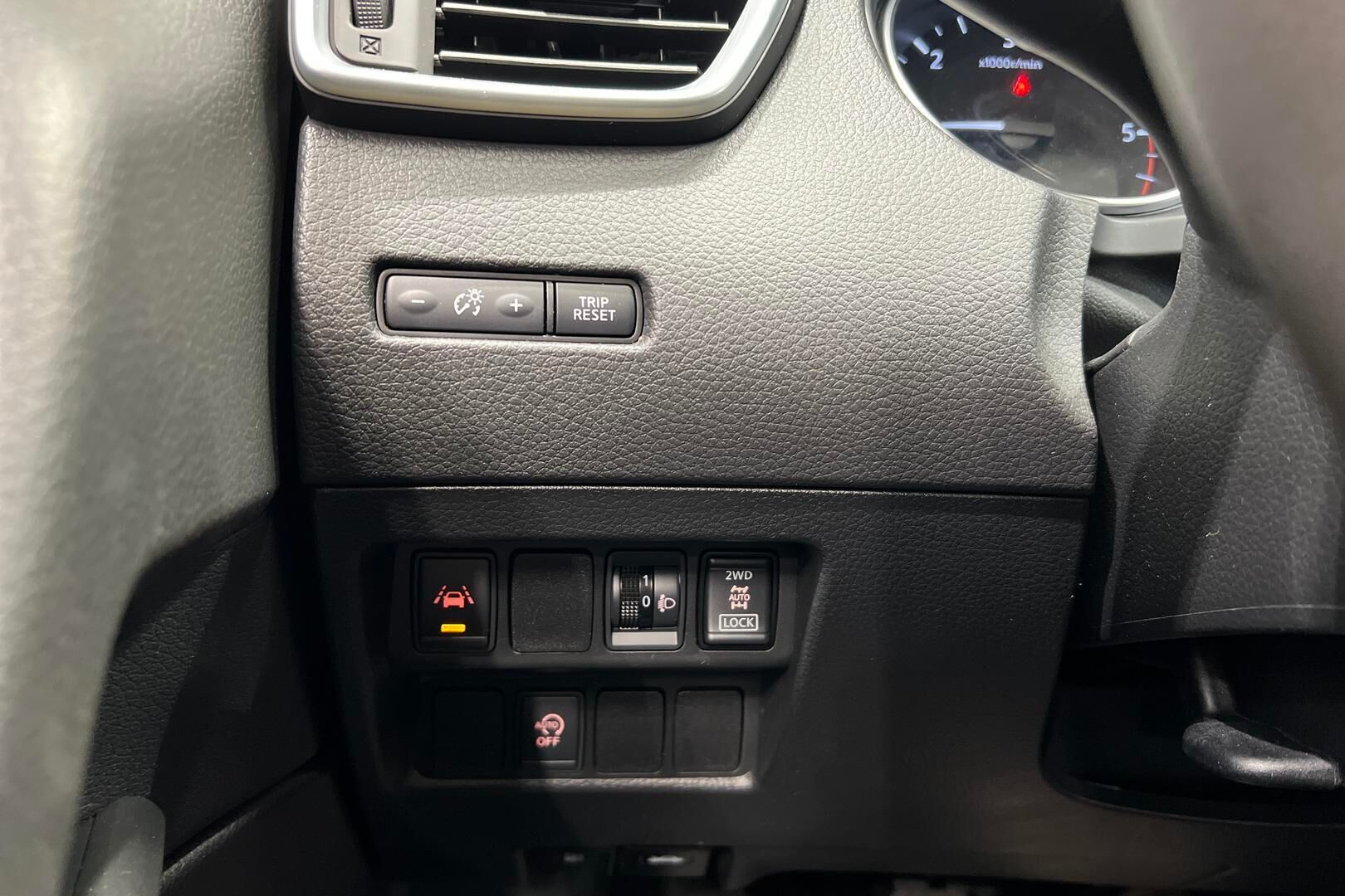 Nissan Qashqai iso kuva 22