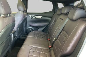 Nissan Qashqai esikatselu 10