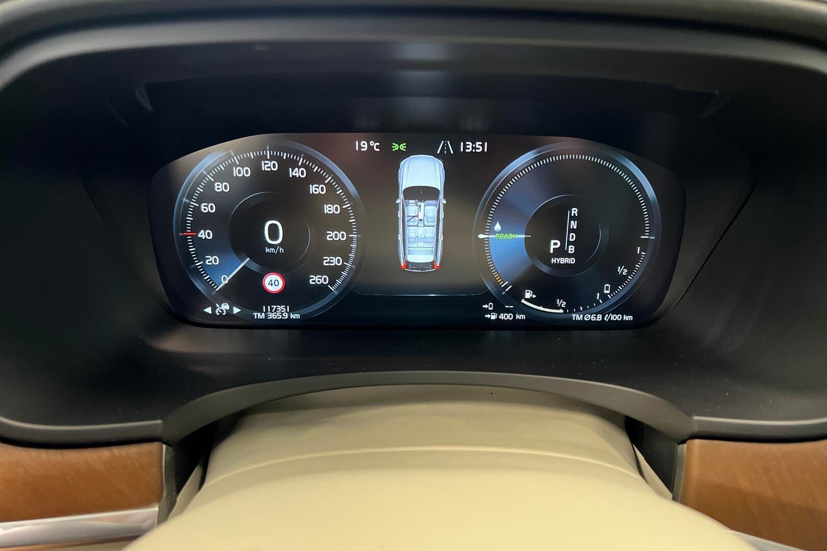 Volvo V90 iso kuva 23