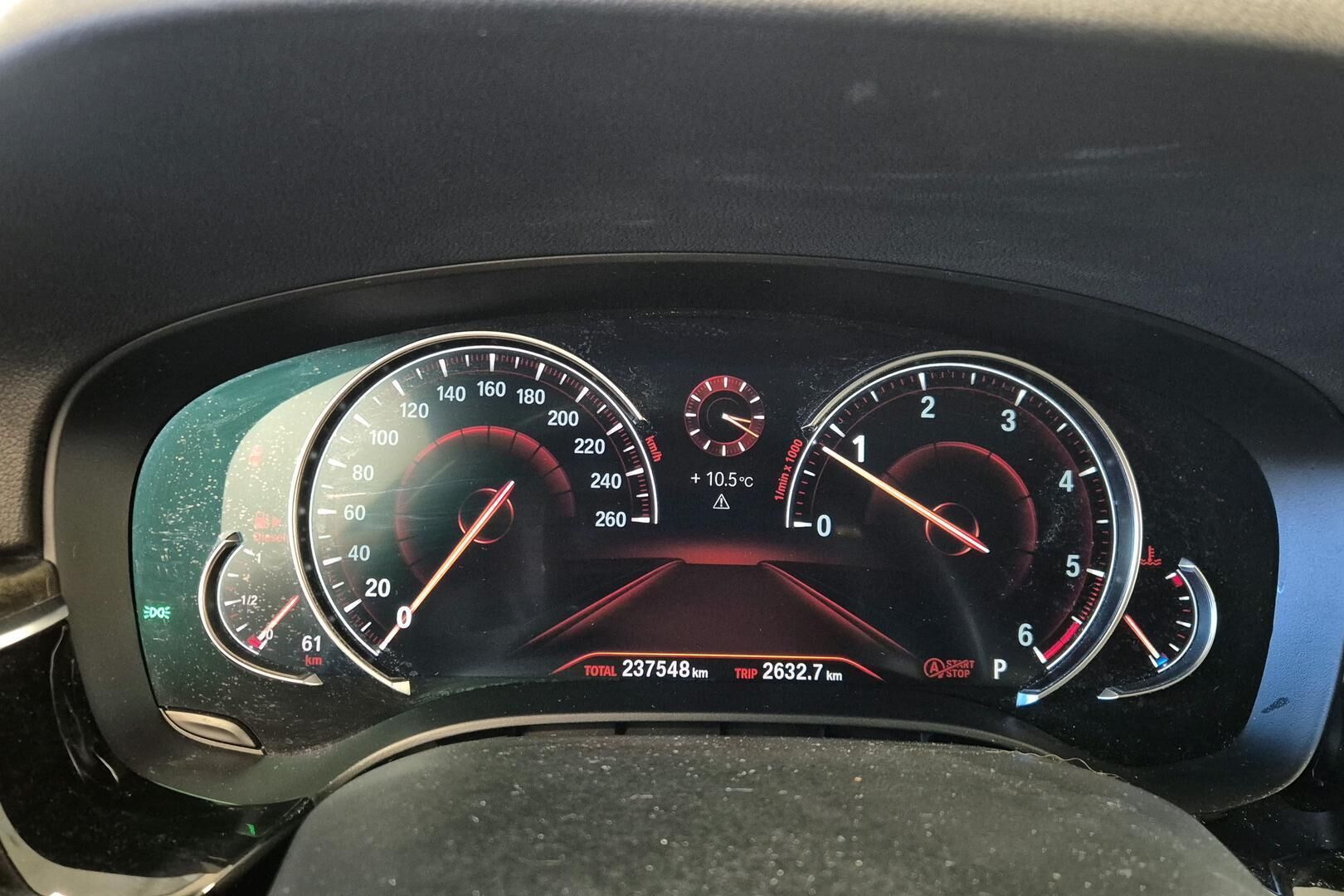 BMW 5-sarja iso kuva 13
