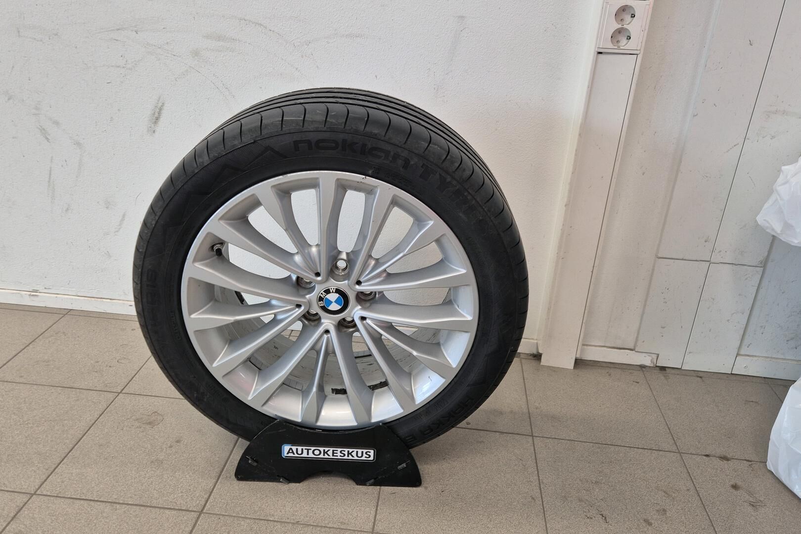 BMW 5-sarja iso kuva 20