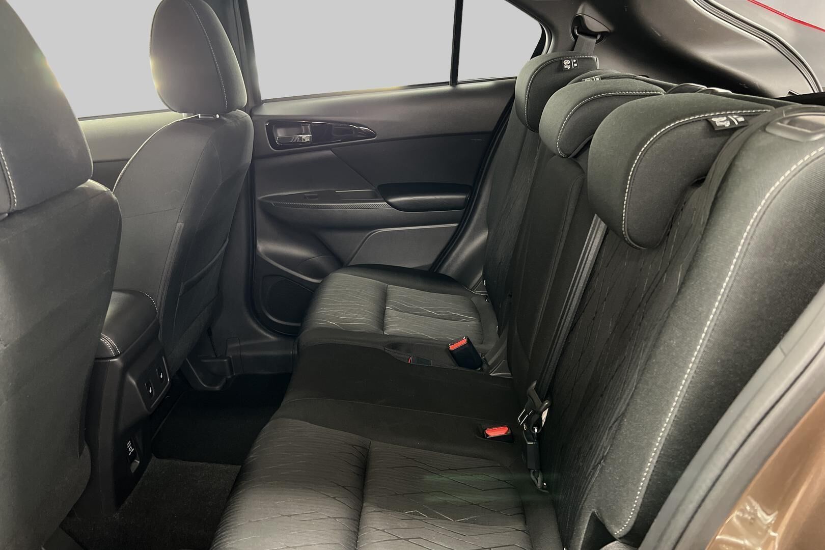 Mitsubishi Eclipse Cross iso kuva 10